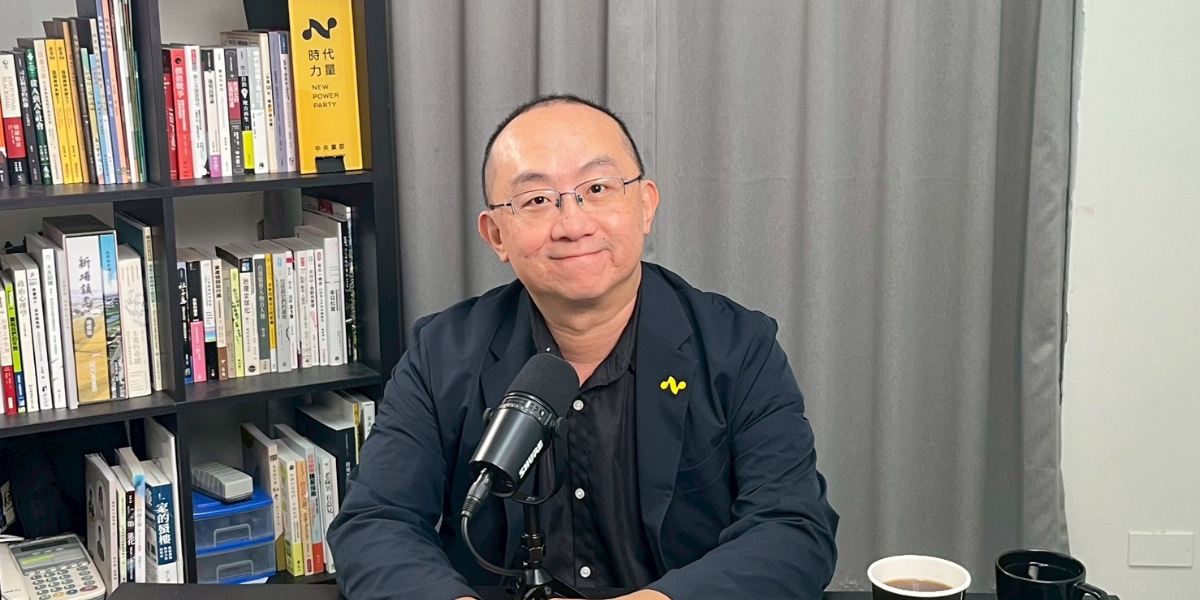 重砲抨擊雲林黑金政治 周偉航：黃國昌遇到大哥就腿軟